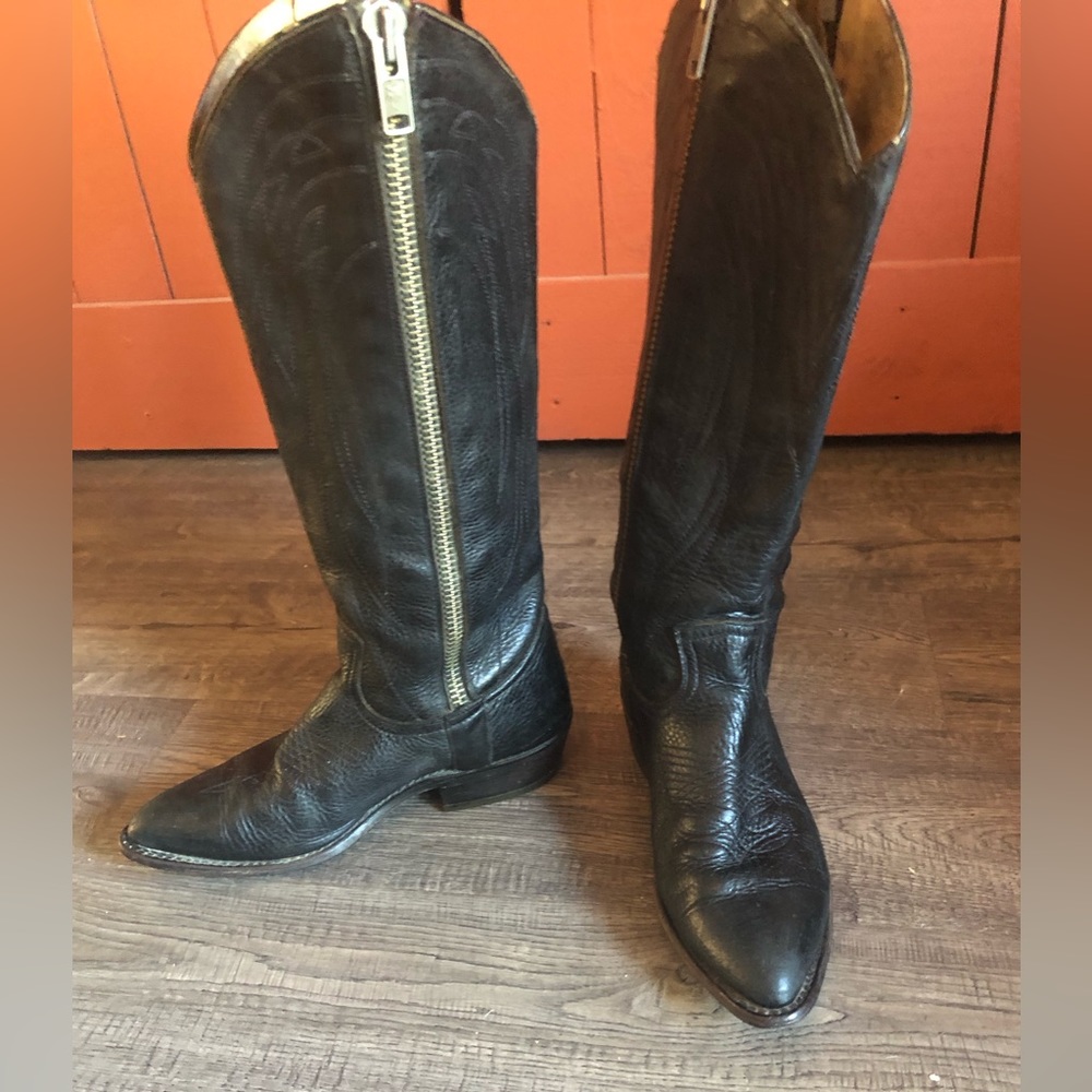 Frye cowboy boots with dual zippers size 8
